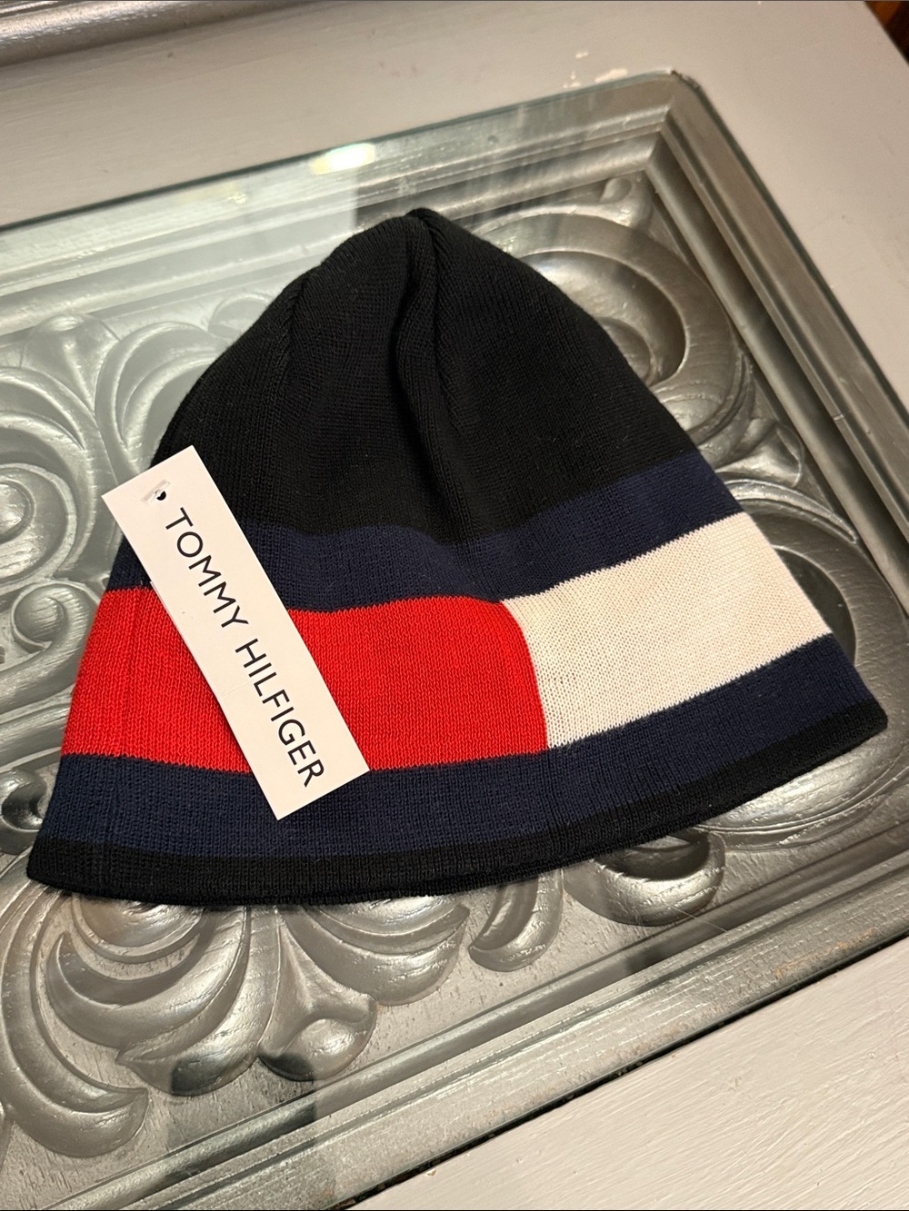 Tommy Hilfiger Men’s Reversible Black Beanie Hat with Red and Navy Stripes